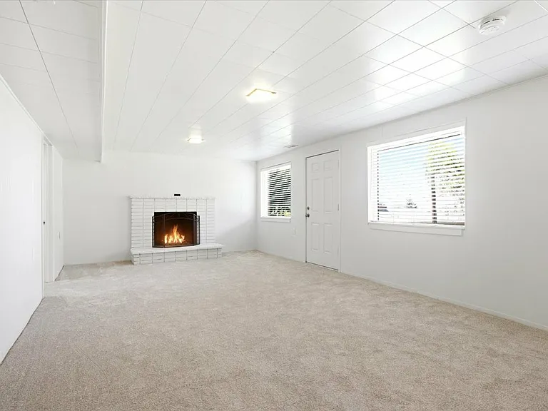 3036 S Sequoia Dr — Photo 26