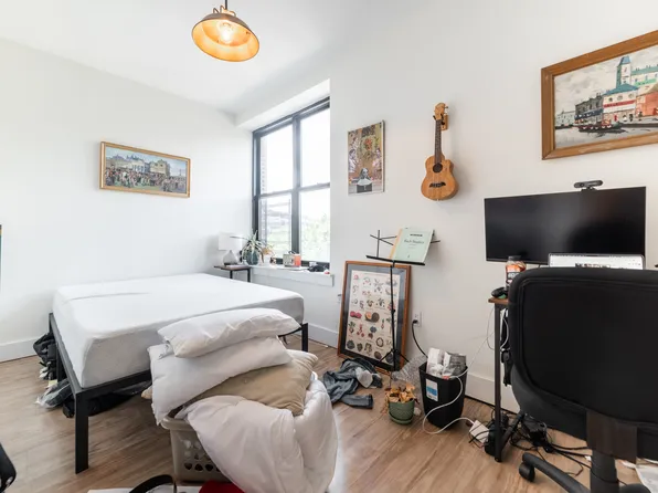 781 Washington Avenue image 3 of 29