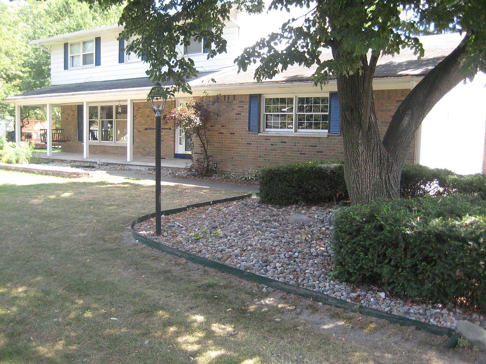 1st image of 2971 Briarcliff Dr
