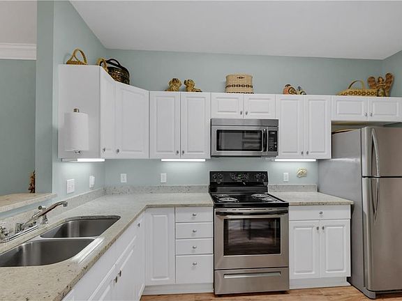 5th image of 1513 Plantation Point Dr