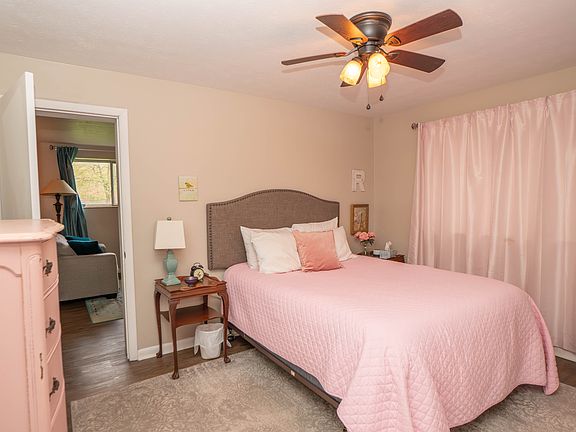 4th image of 1753 Cromwell Dr #1