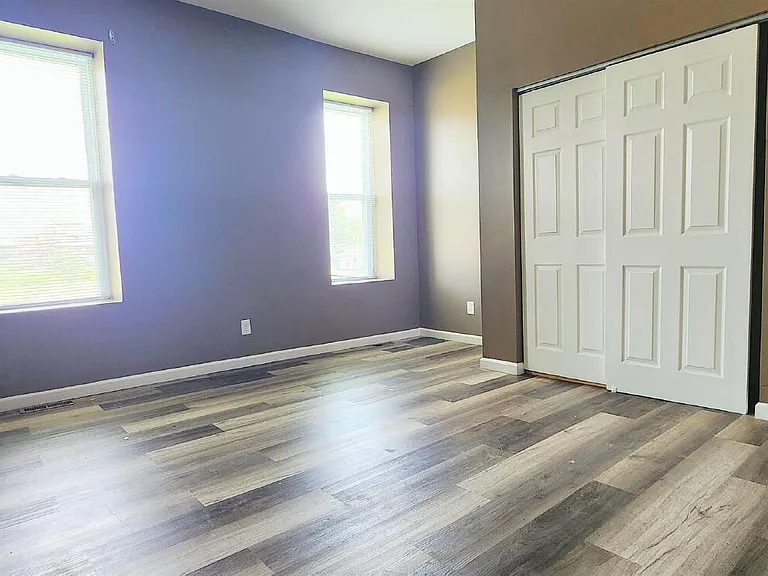 5314 Vernon Ave #1F — Photo 3