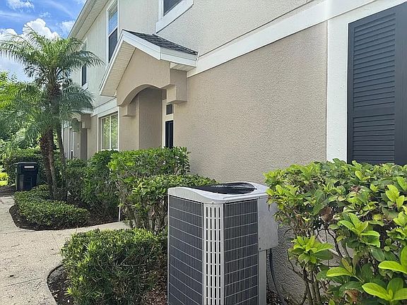 2nd image of 6416 S Goldenrod Rd Unit A