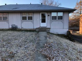 3030 County Line Rd, Saint Joseph, MO 64506