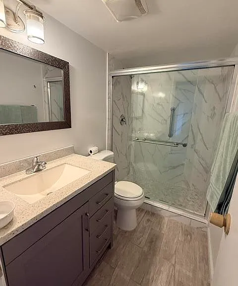 230 Lake Dora Dr #230 — Photo 21