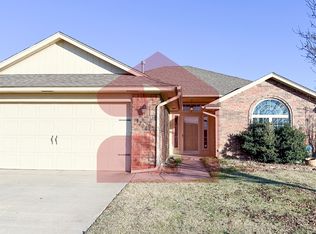 1704 January Pl, Moore, OK 73160