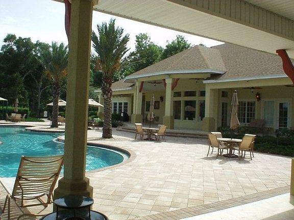 4th image of 68 River Trail Dr