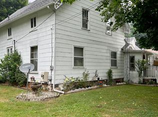 125 Marshall St, Ceresco, MI 49033