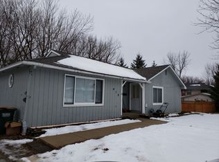 419 Mallory St N #1, Waterville, MN 56096