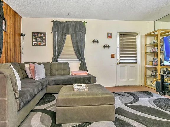 5th image of 204 Broward Ave APT E