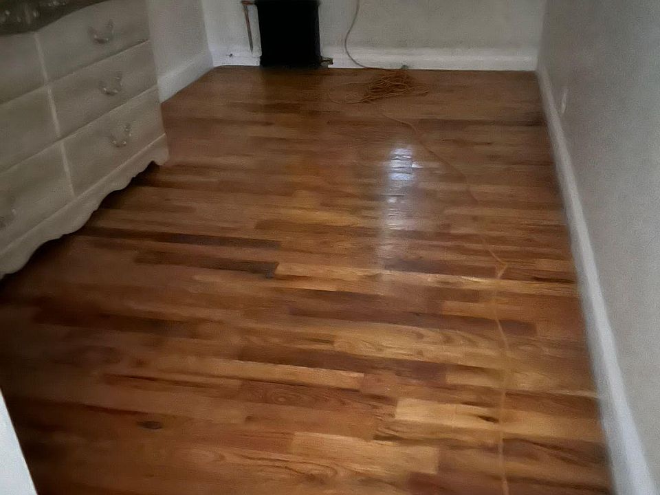 2nd image of 1407 Needham Ave Floor 1
