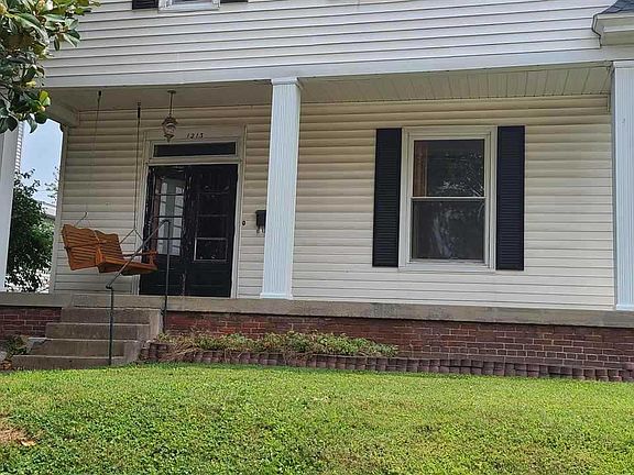 2nd image of 1213 Daviess St