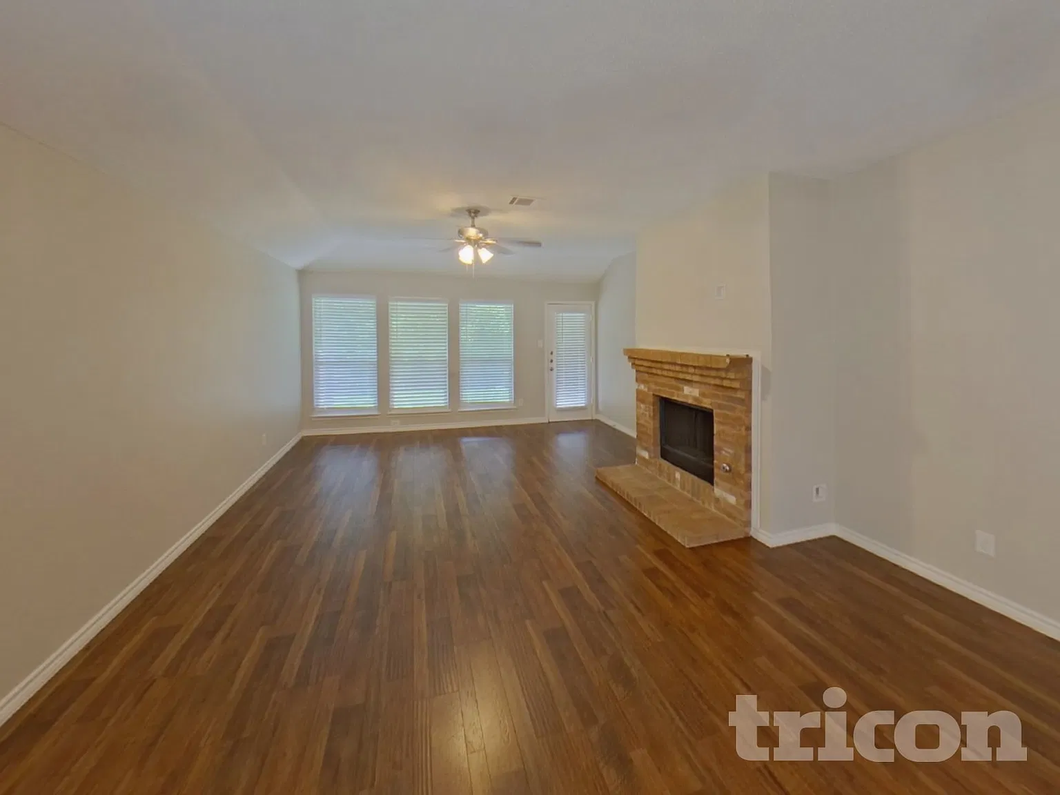 4977 Kingfisher Lane Mesquite TX — Photo 2