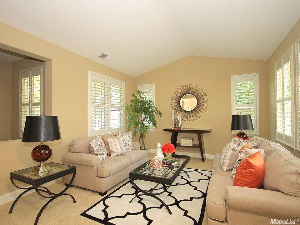 1st image of 816 Wild Berry Ln