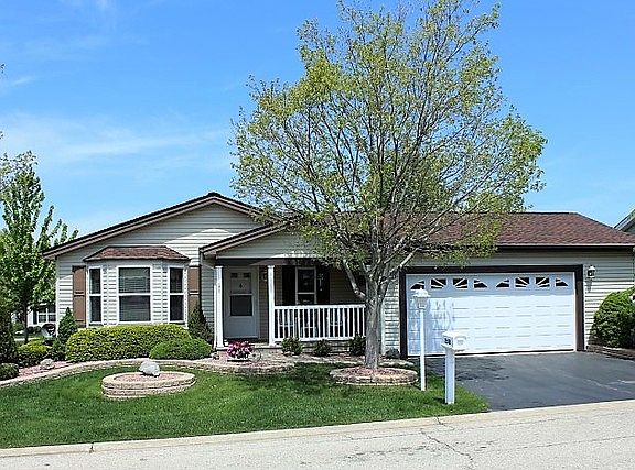 2nd image of 3508 Blue Heron Cir