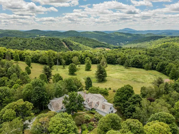 234 Hidden Ridge Road, Pomfret, VT 05067