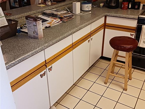5th image of 2856 Bluebonnet Dr #2