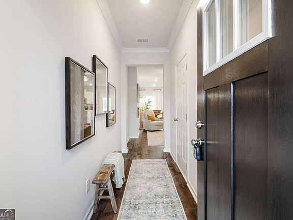 3rd image of 2758 Willowtree Cir