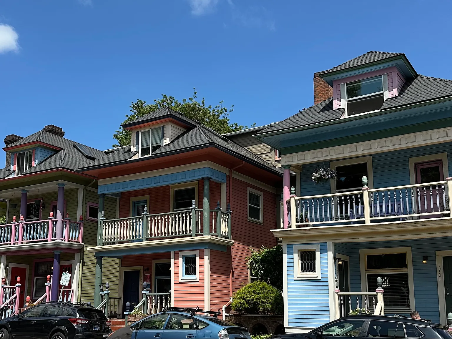 Glisan St. Townhomes — Photo 3