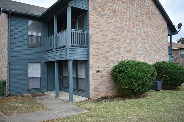 1st image of 801 Treadwell Ct APT A