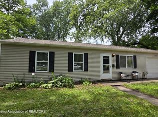 3920 S Deerfield Ave, Lansing, MI 48911