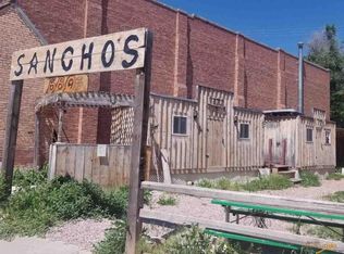 239 N River St, Hot Springs, SD 57747