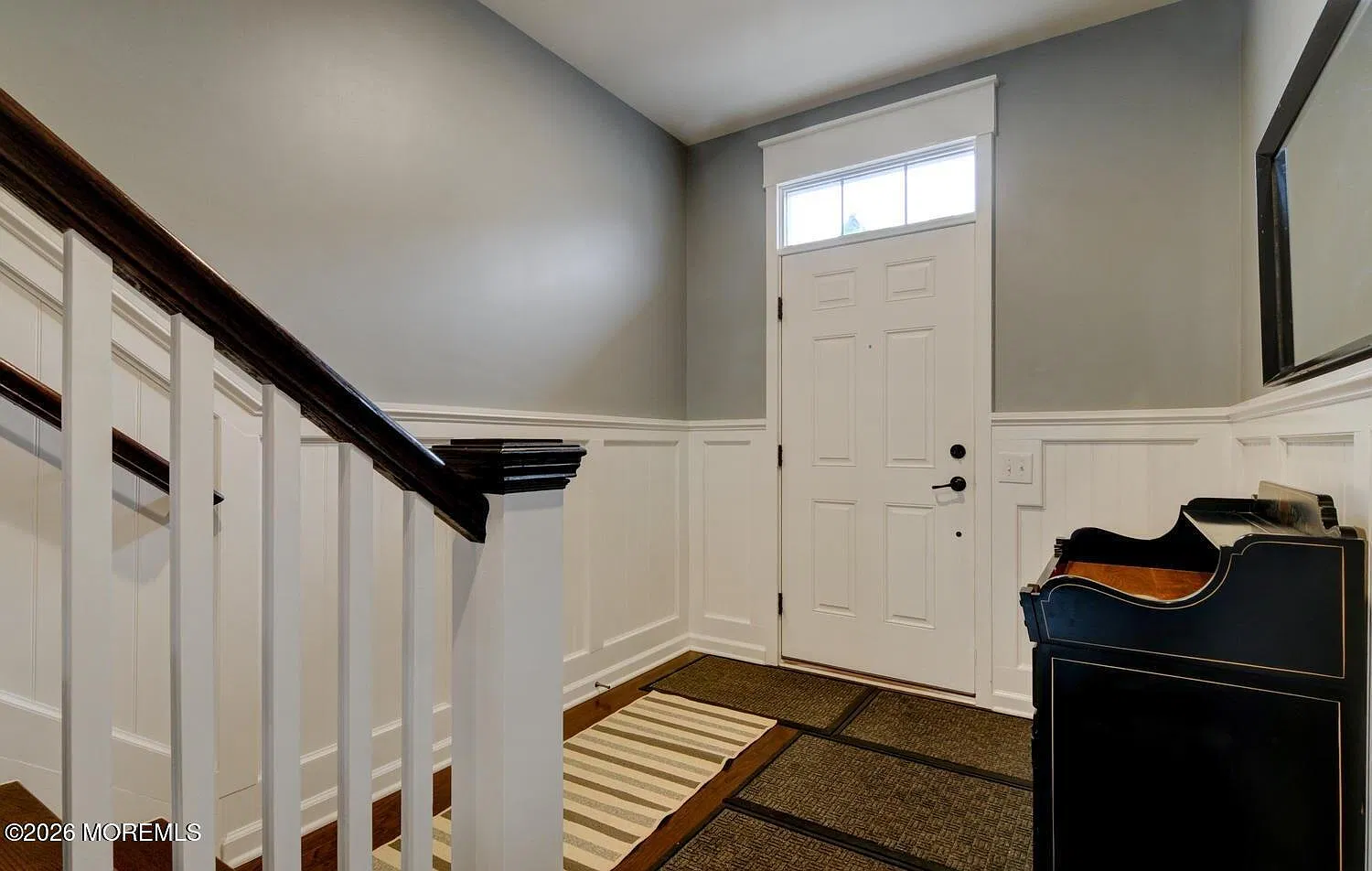 3 bed, 2.5 bath, 2070 sqft, $4,500 — Photo 2