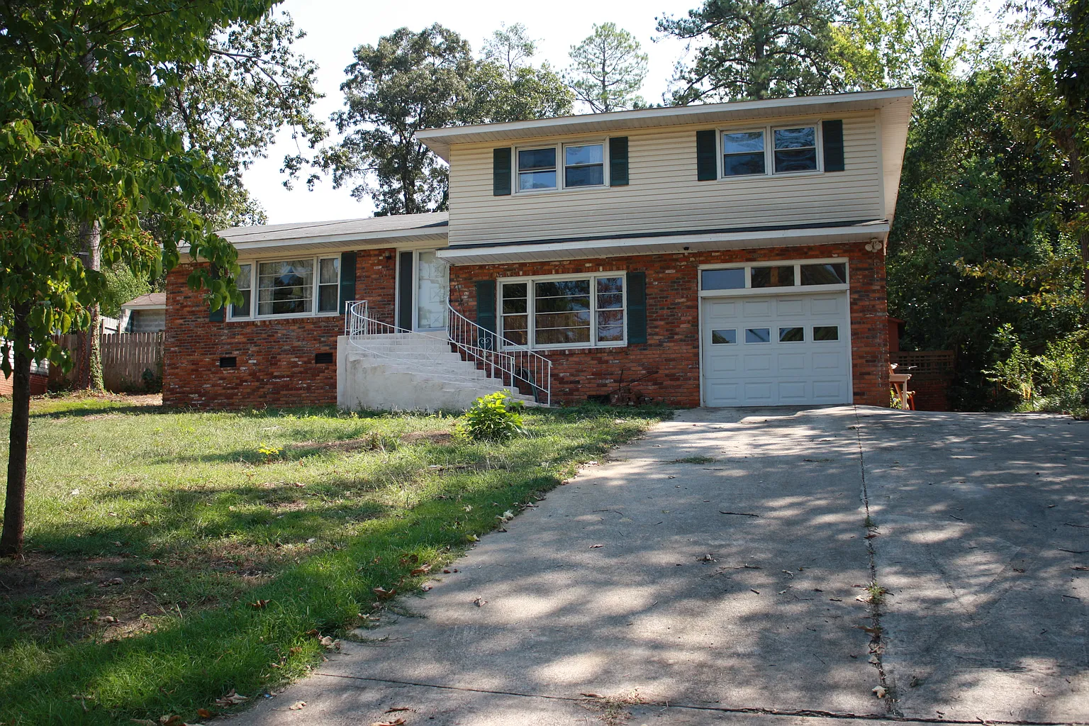 106 Kay Dr photo 1