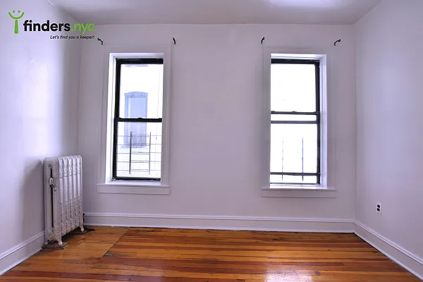 Rented by Clove Realty LLC | media 3