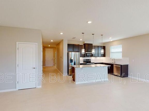 4th image of 91 Las Casitas Blvd