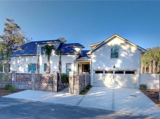 4311 2nd St, Saint Simons Island, GA 31522