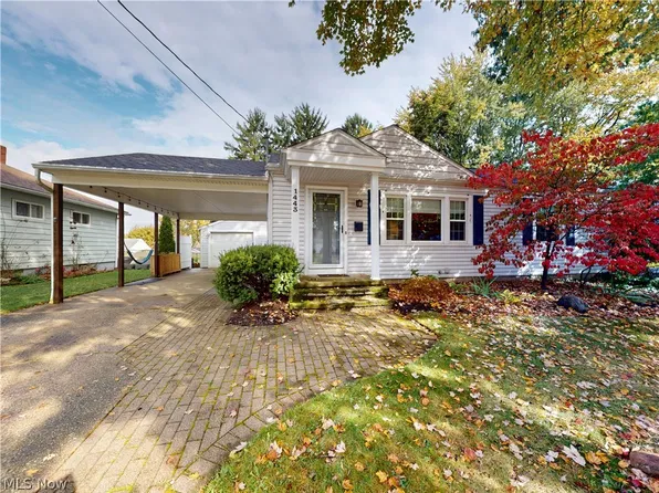 1443 Union St, Barberton, OH 44203