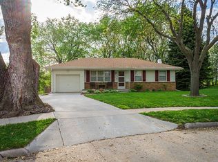 4804 S 91st Avenue Cir, Omaha, NE 68127