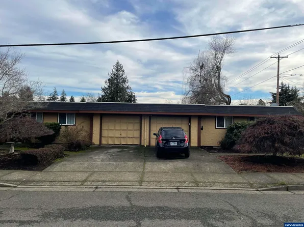 2780-2790 Summer St SE, Salem, OR 97302