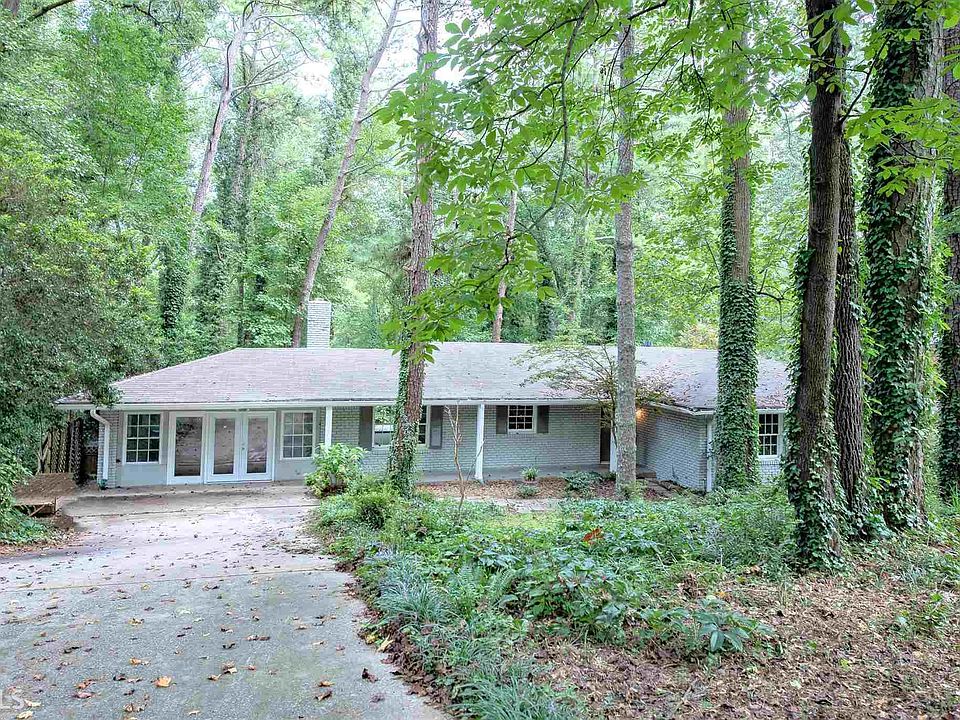 1st image of 519 Susan Creek Dr