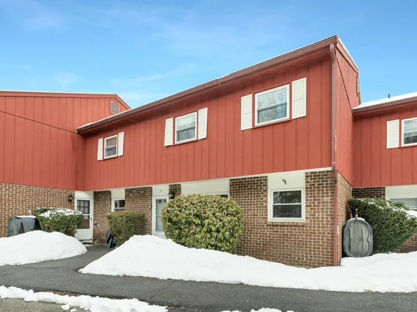 30 South Street #9, Laconia, NH 03246