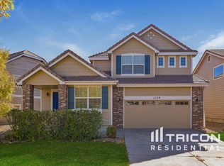 1129 S Duquesne Cir, Aurora, CO 80018