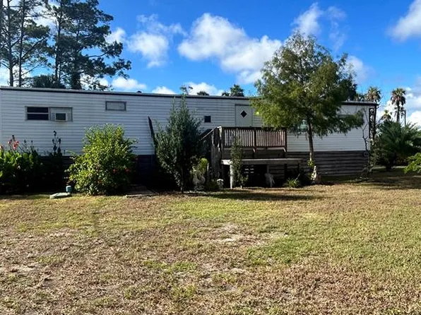 3 SE 861st Ave, Suwannee, FL 32692