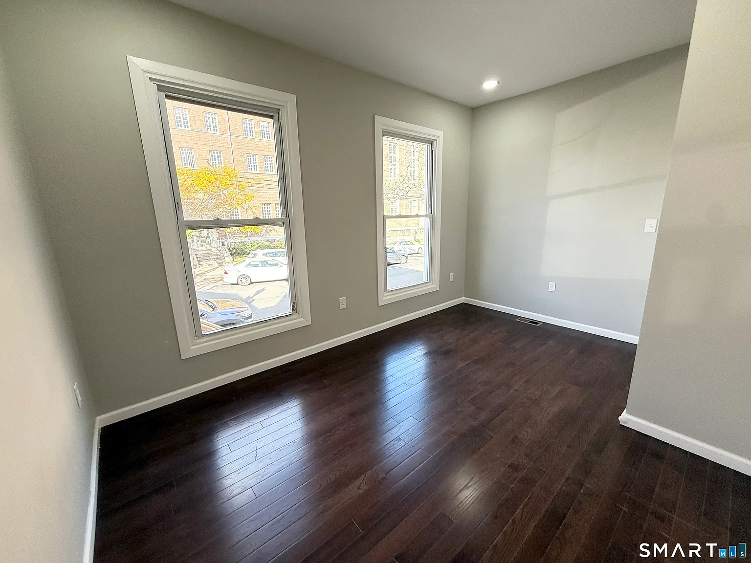 4 bed, 4.0 bath, 1795 sqft, $3,400 — Photo 3