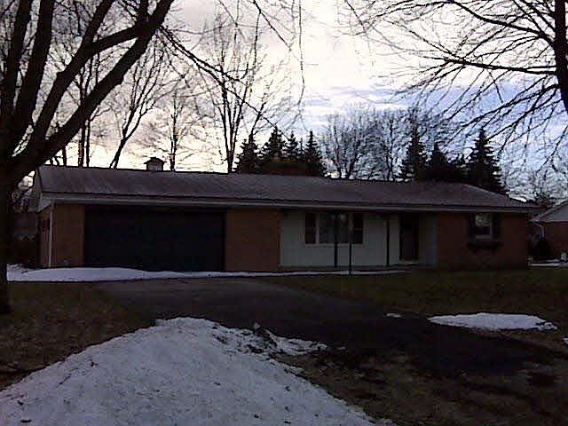 1st image of 4425 Lynndale Dr