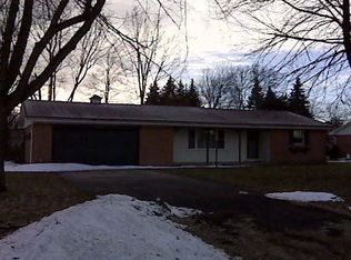 4425 Lynndale Dr, Saginaw, MI 48603