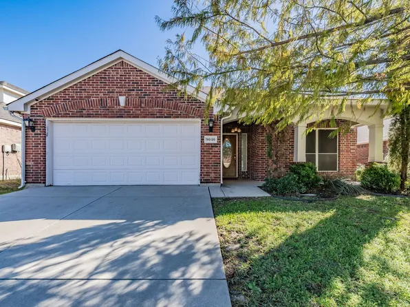 9040 Weller Ln, Fort Worth, TX 76244
