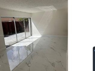 8440 SW 154th Circle Ct APT 302, Miami, FL 33193
