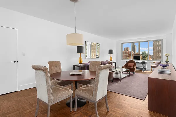 Sold by Corcoran | media 4