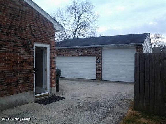4th image of 2416 Lamborne Blvd