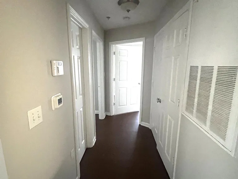 3716 Cotswold Ave #C — Photo 8