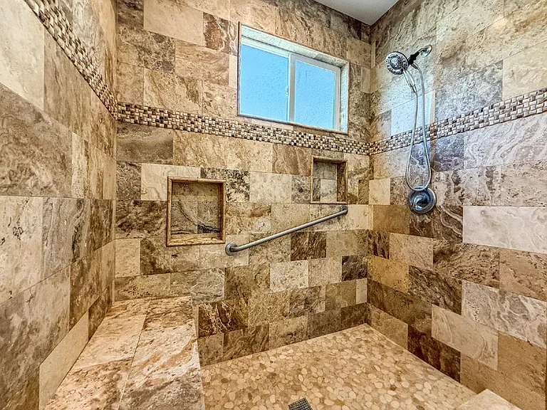 6765 Lemon Ave — Photo 54