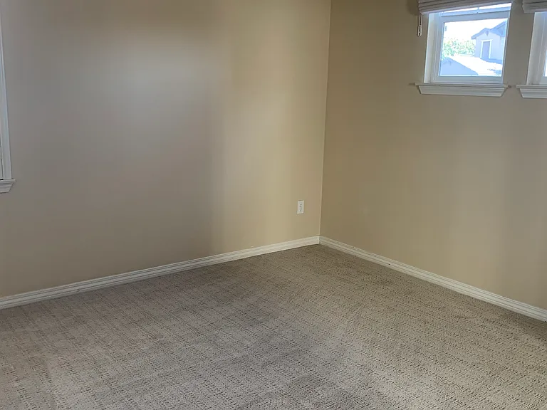 44324 Revana St — Photo 25