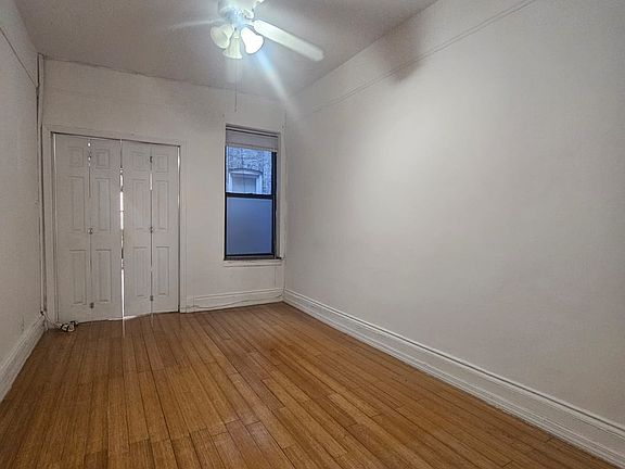 5th image of 30-07 42nd St #3R
