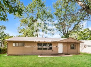 10718 Blue Ridge Blvd, Kansas City, MO 64134